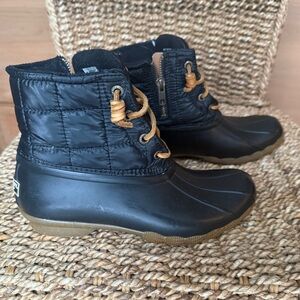 Sperry Womens Quilted Duck boots